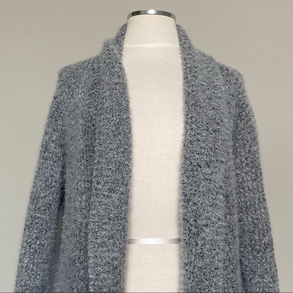 VICI Gray Knitted Chunky Fuzzy Open Cardigan, size Small - Picture 3 of 16